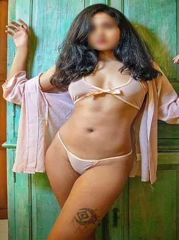 Contact Sexy Model Girls Chinmaya Nagar
